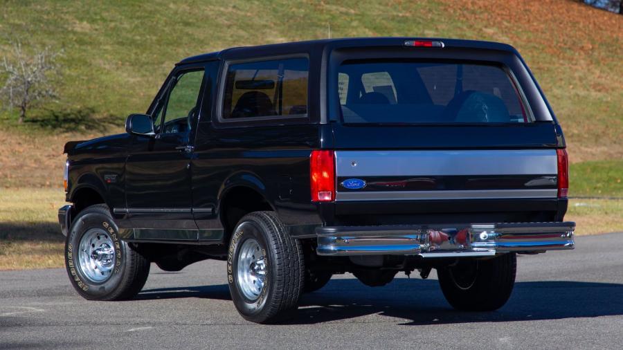  Ford Bronco XLT (U15) 1995 года  (фото 8 из 20)
